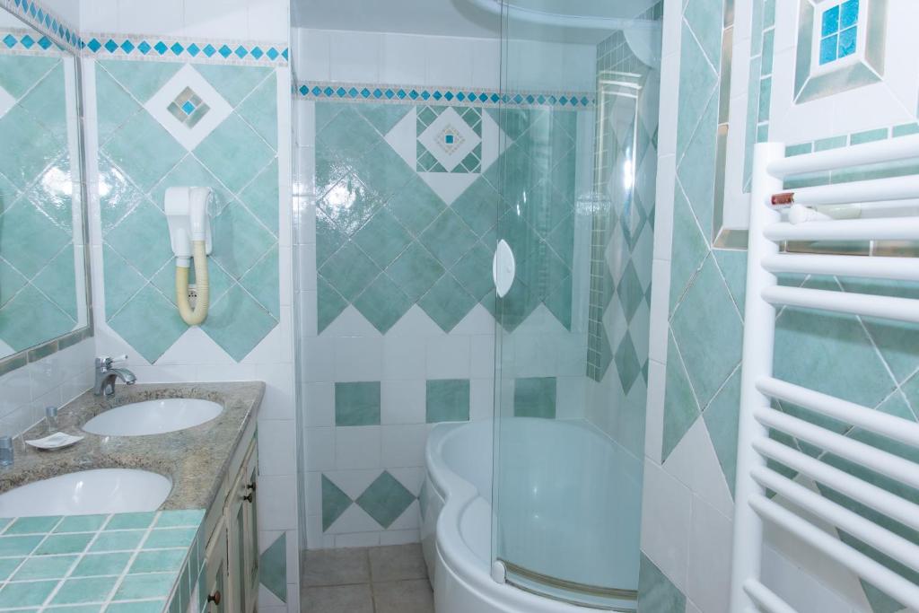 Salle de bains La Villa Hôtels Spa à Sainte-Maxime