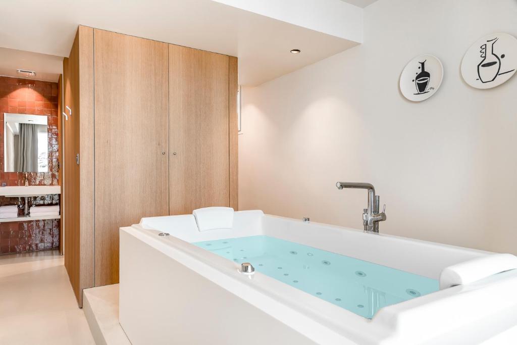 Salle de bains Les Elmes - Hôtel & Spa à Banyuls-sur-Mer
