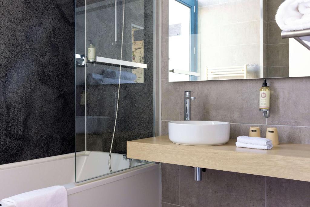 Salle de bains Spa Best Western Hôtel Hermitage Montreuil-sur-Mer