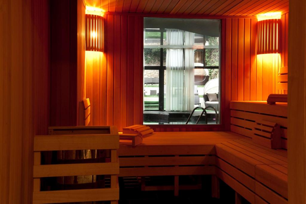 Sauna Best Western Premier Grand Monarque Hôtel & Spa Chartres