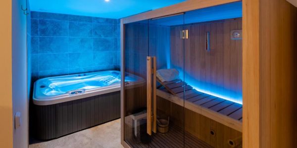 Sauna Hostellerie du Château des Fines Roches Hôtels Spa Châteauneuf-du-Pape