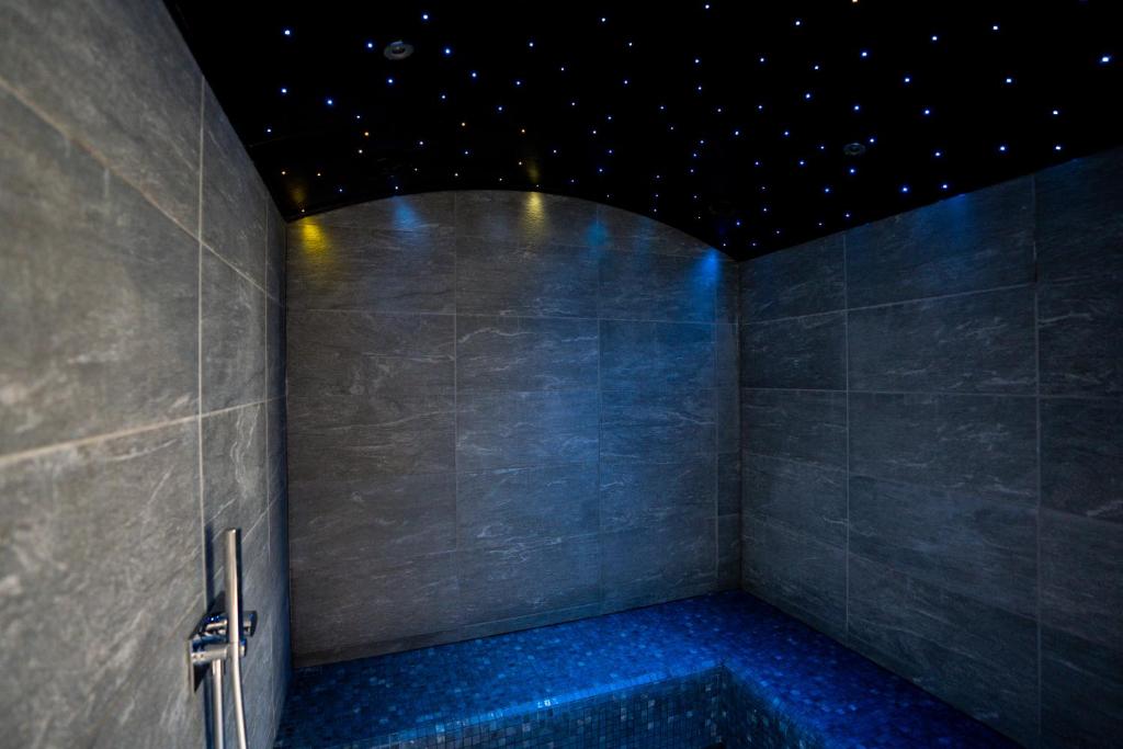 Spa Fac & Spera -Hôtel & Spa Tain-lʼHermitage