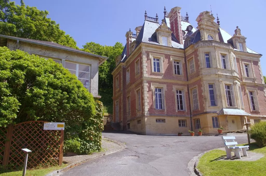 TOWNHOUSE TROUVILLE - Appart'Hôtels & Studios TOWNHOUSE TROUVILLE - Appart'Hôtels & Studios