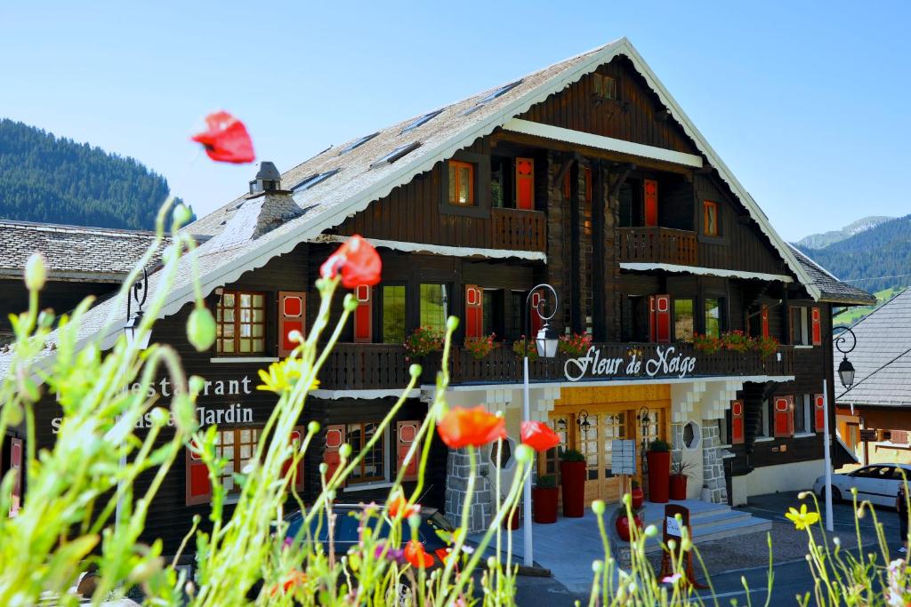 extérieure Fleur De Neige Hôtel Spa à Châtel extérieure Fleur De Neige Hôtel Spa à Châtel