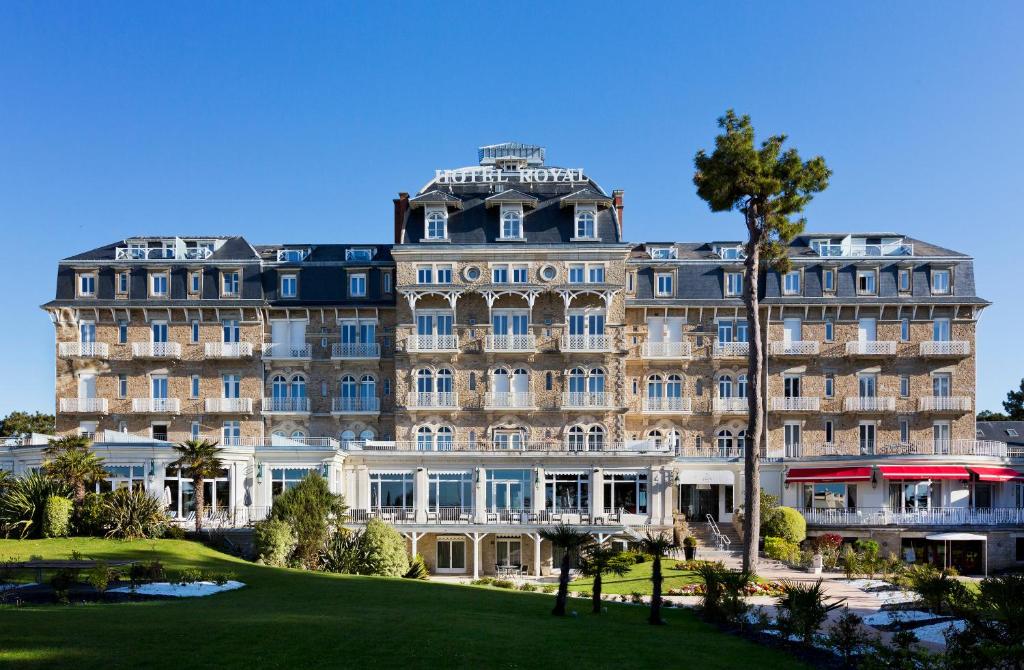 extérieure Hôtel Barrière Le Royal La Baule Spa