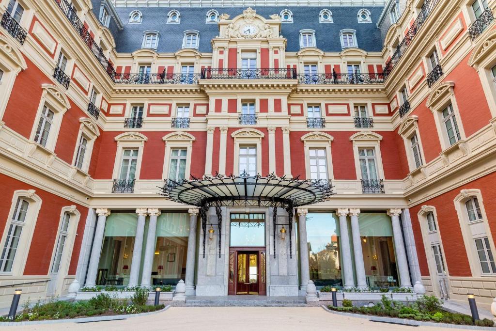 extérieure Hôtel du Palais Biarritz, in The Unbound Collection by Hyatt Spa à Côte Basque