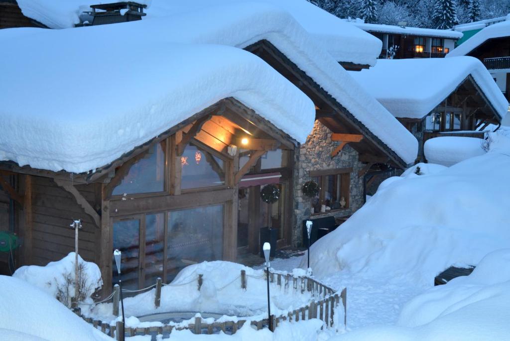 extérieure Hôtel et Chalet Au Coin Du Feu Chilly Powder Hôtels Spa à Morzine