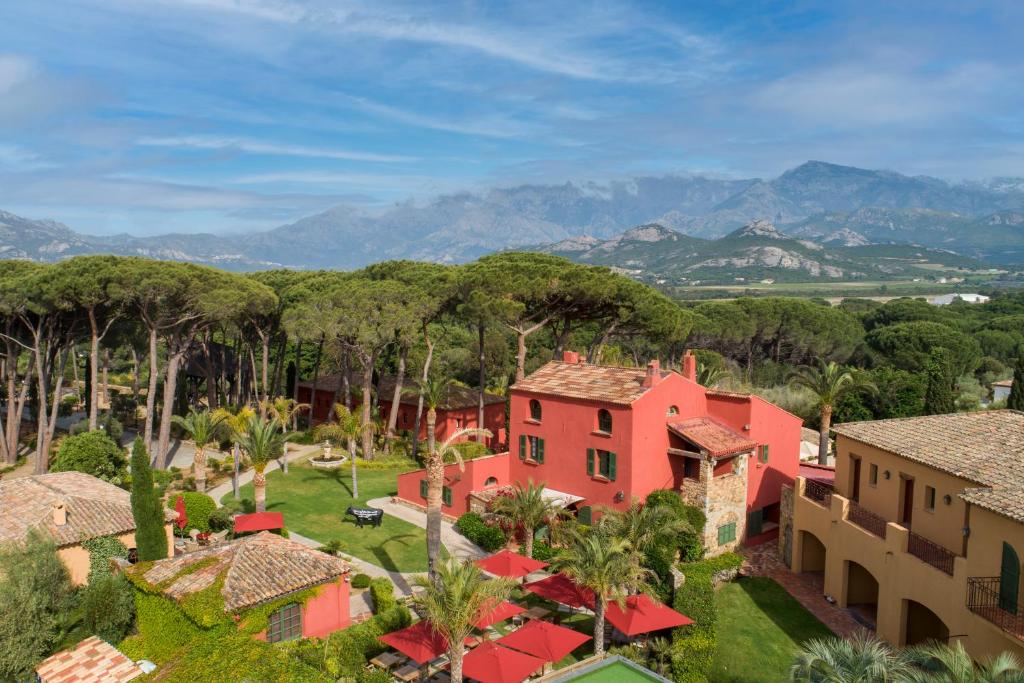 extérieure La Signoria Hôtels Spa à Calvi