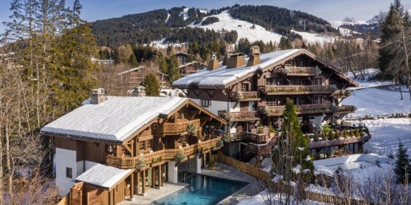 extérieure Les Chalets du Mont d'Arbois Megeve, a Four Seasons Hôtel Spa à Megève
