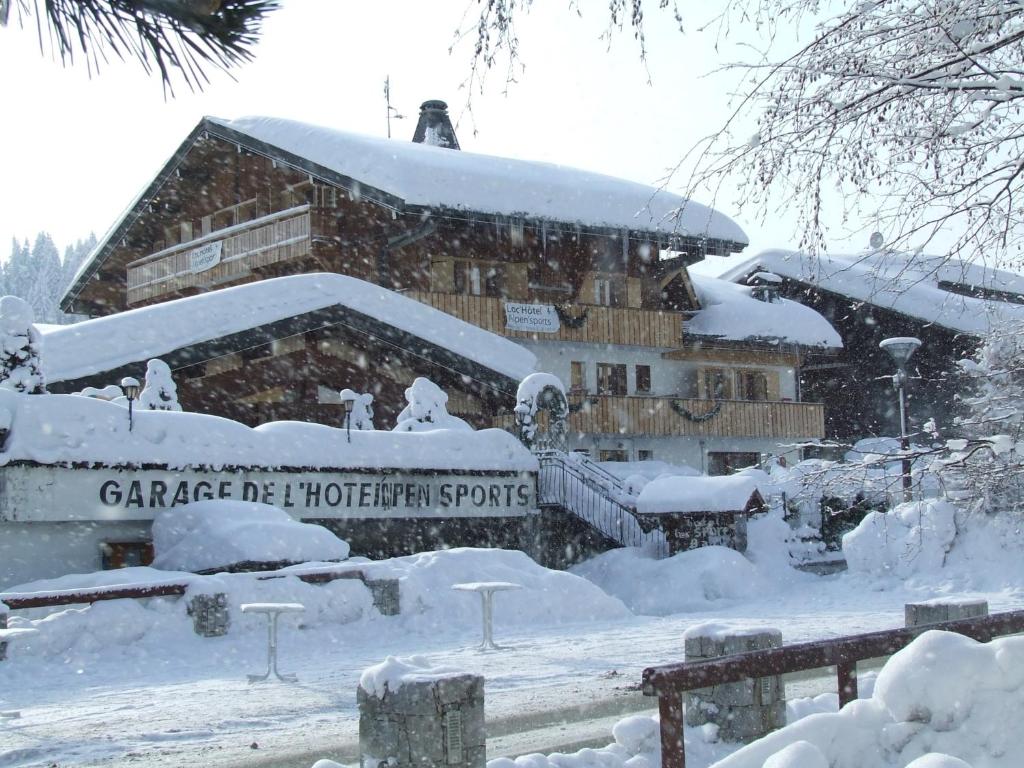 extérieure Loc'Hôtel Alpen Sports Spa à Les Gets extérieure Loc'Hôtel Alpen Sports Spa à Les Gets