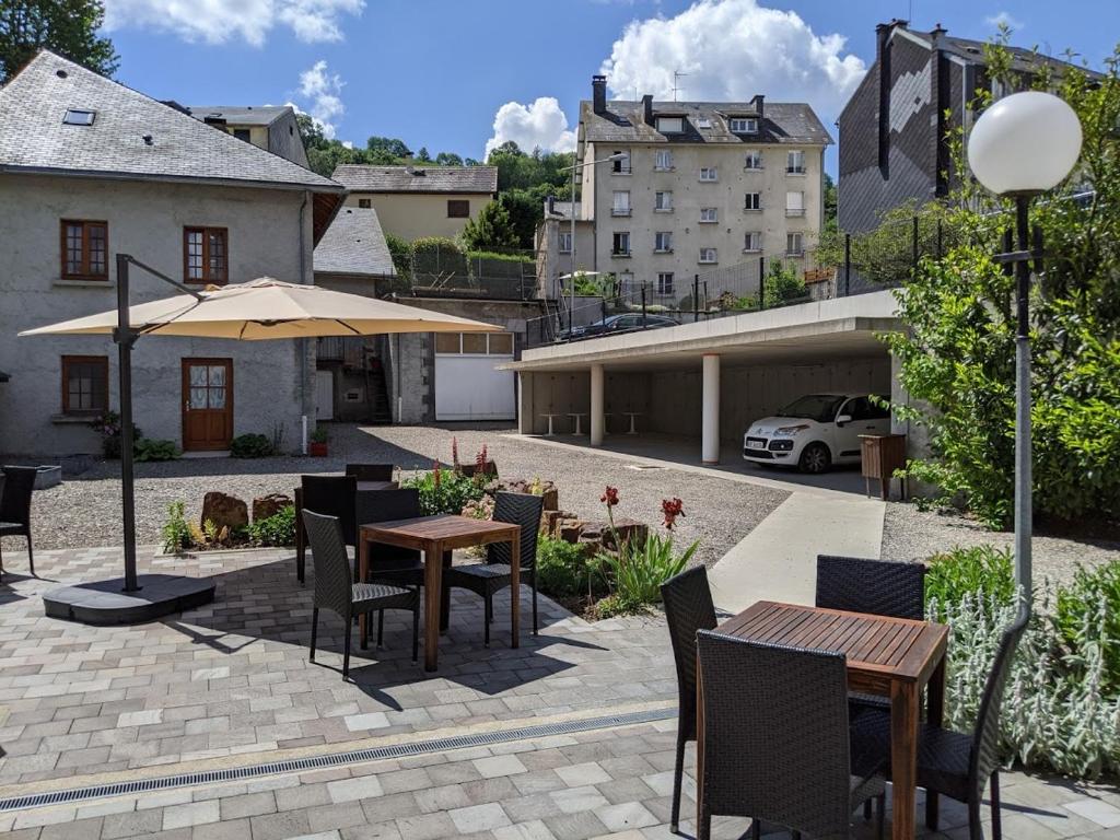 extérieure Logis Regina à La Bourboule